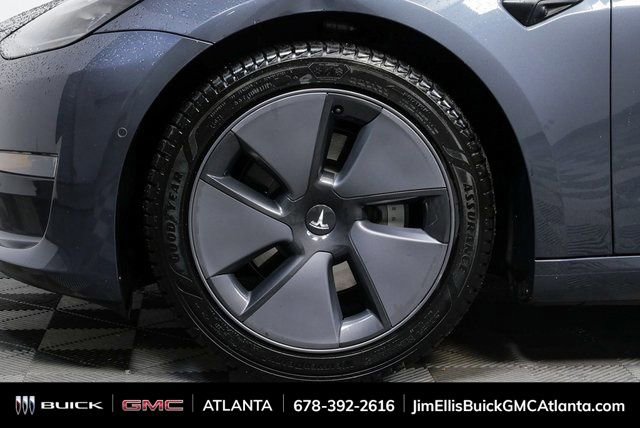 Used 2021 Tesla Model 3 Standard Range Plus image 36