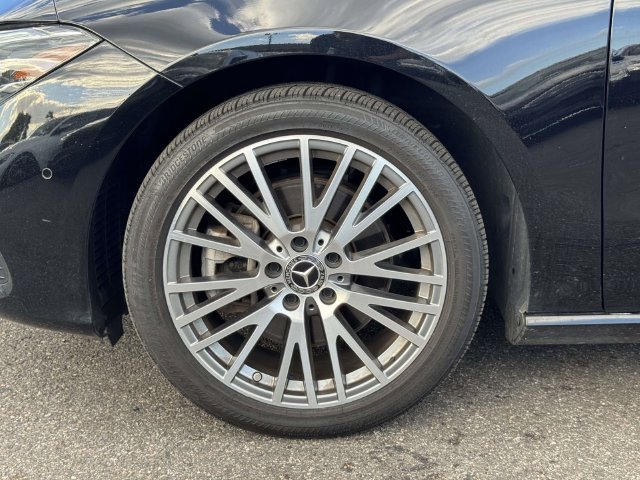 Used 2025 Mercedes-Benz CLA 250 4MATIC image 12