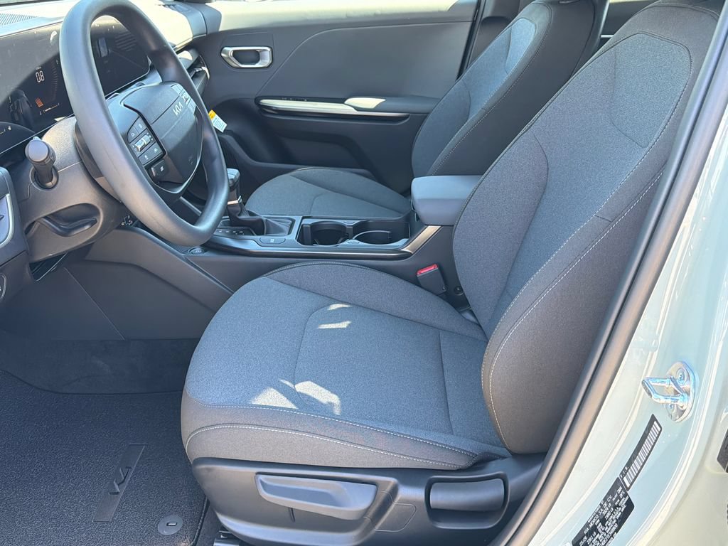 New 2026 Kia K4 FWD image 18
