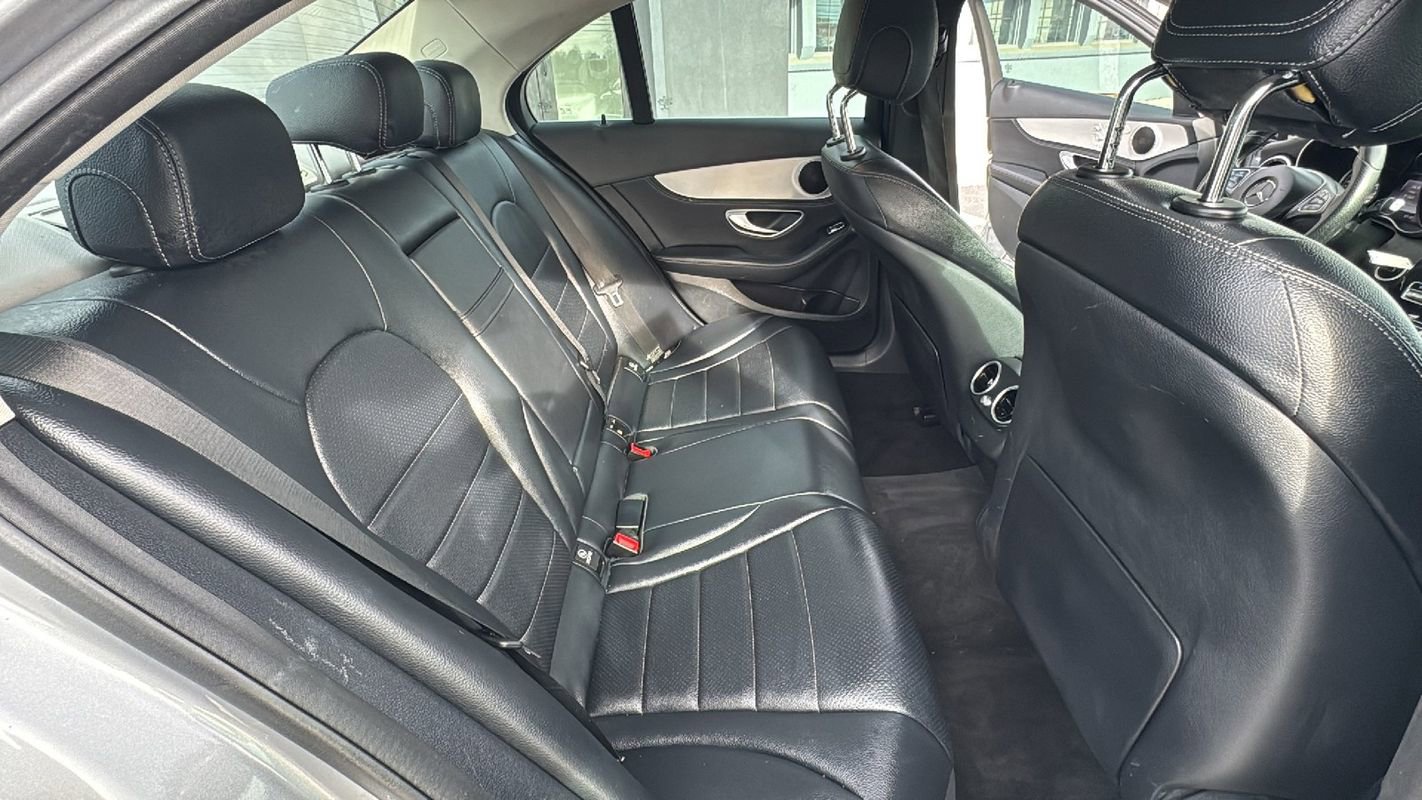 Used 2015 Mercedes-Benz C 300 4MATIC image 17