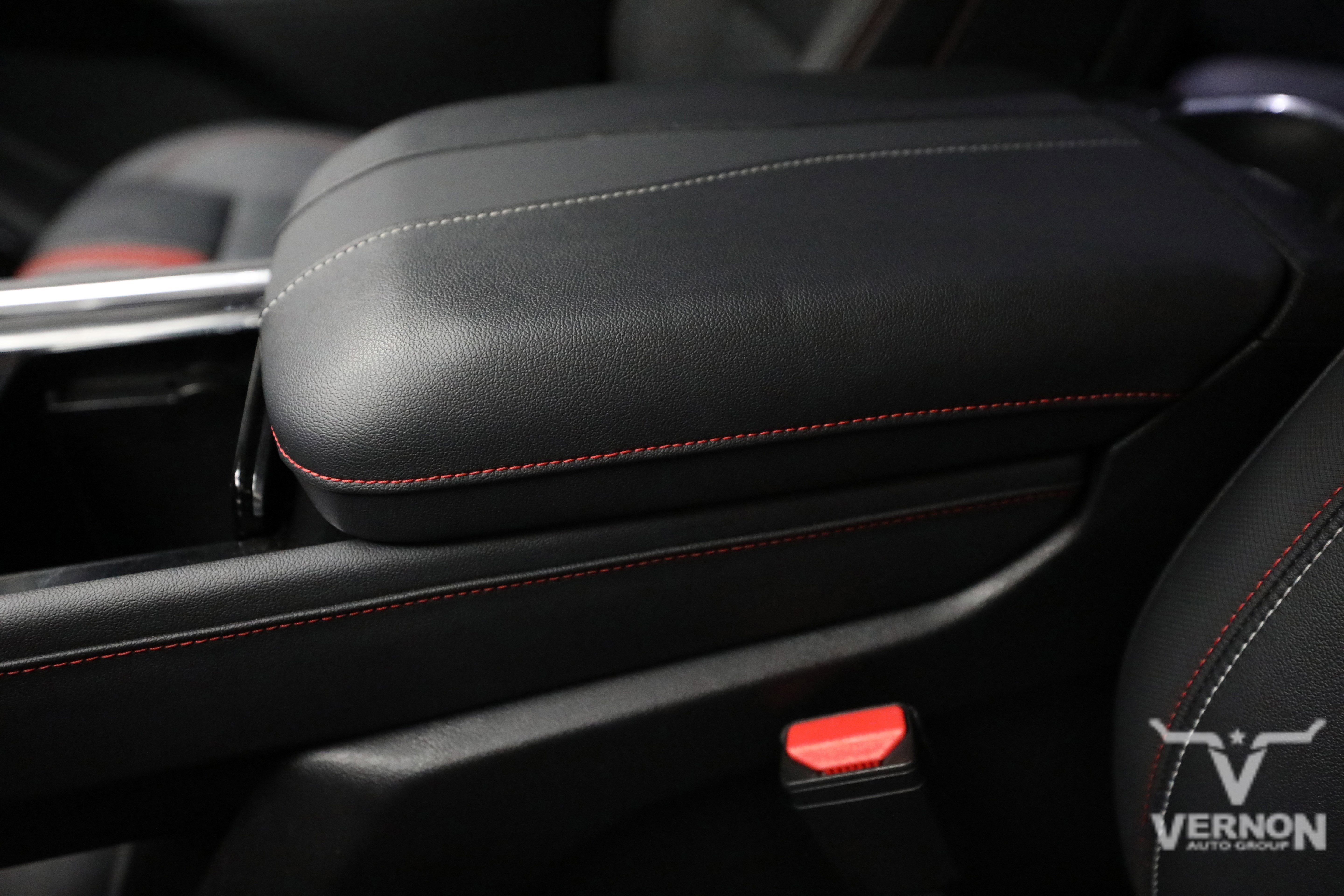 Used 2024 Chevrolet Traverse RS w/ LPO, Floor Liner Package image 15