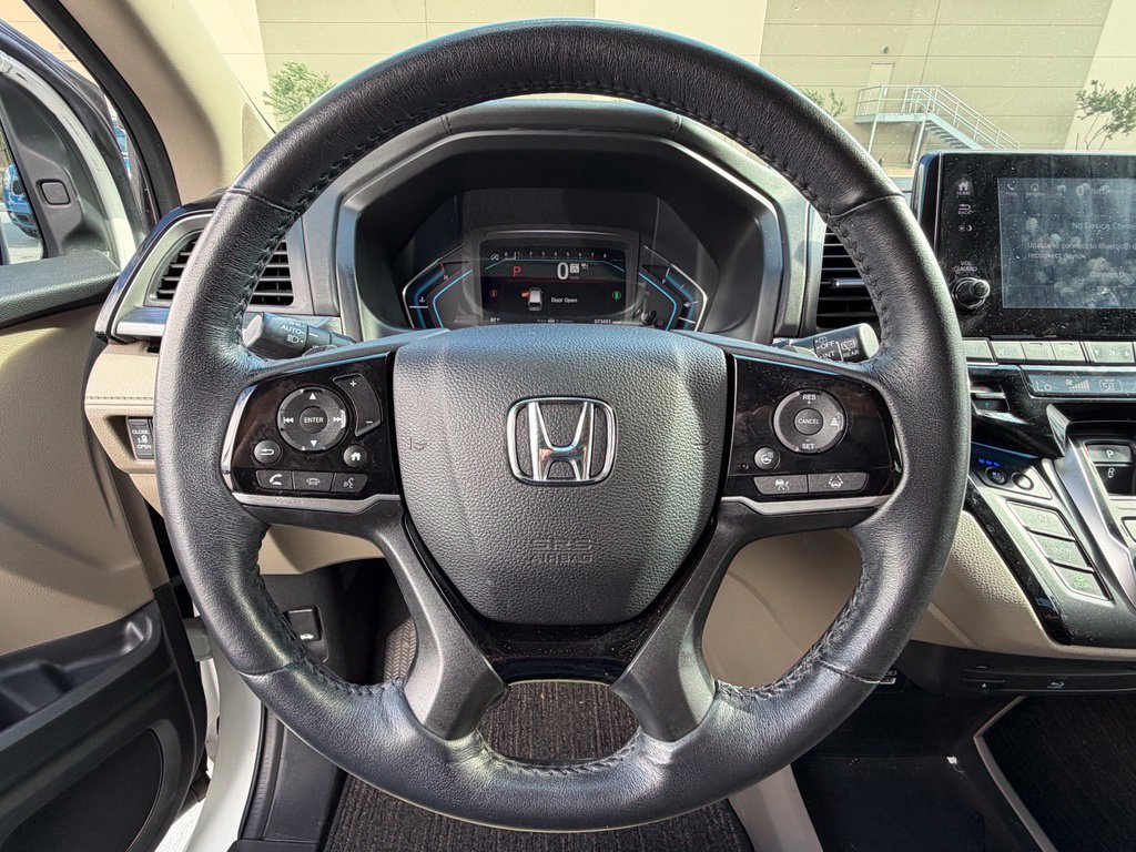 Used 2023 Honda Odyssey Elite image 14