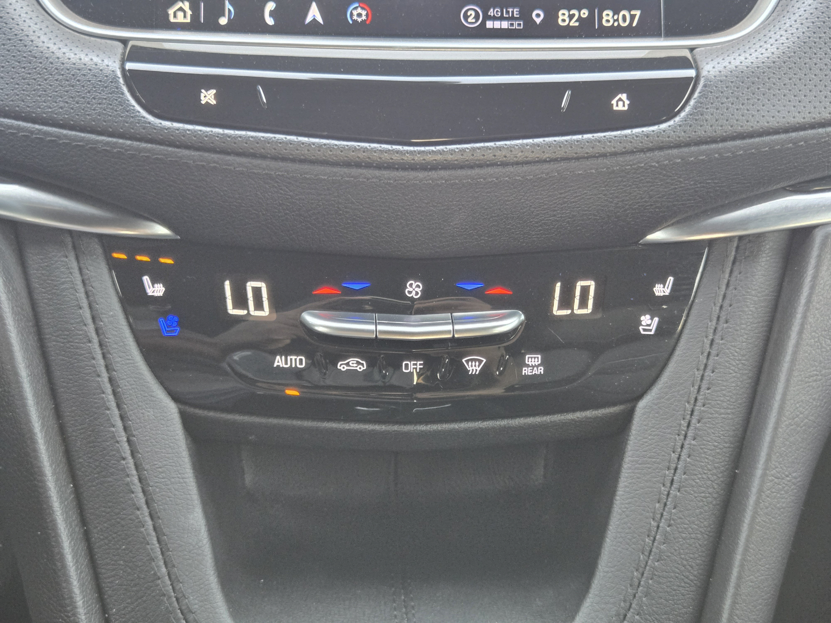 Used 2023 Cadillac XT5 Premium Luxury w/ Technology Package FWD image 15