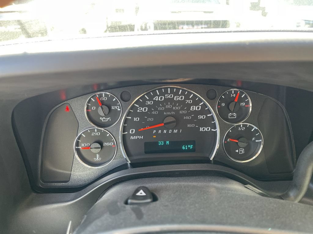 New 2025 Chevrolet Express 3500 w/ Power Convenience Package RWD image 9