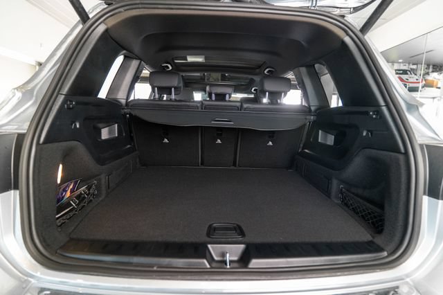 New 2026 Mercedes-Benz GLB 250 4MATIC image 35
