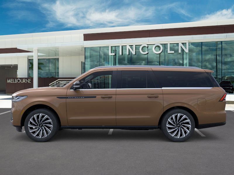 New 2025 Lincoln Navigator L Black Label image 3