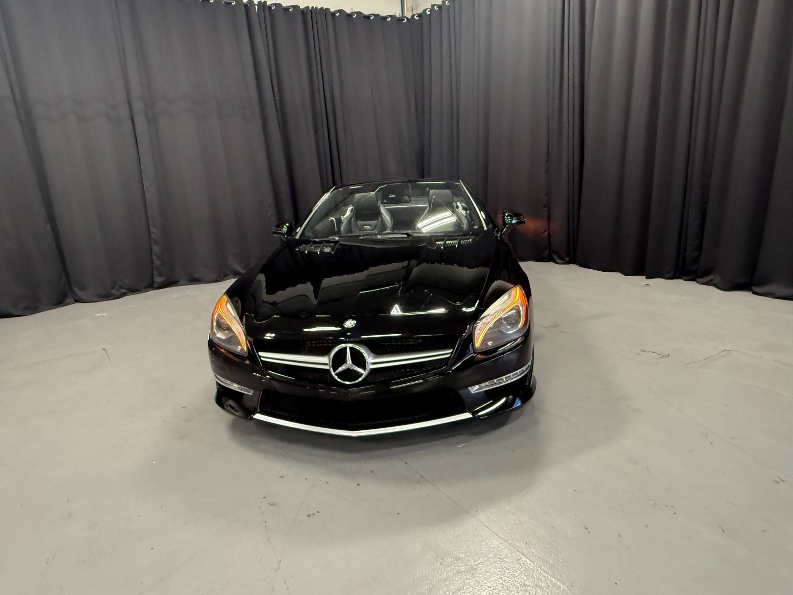 Used 2014 Mercedes-Benz SL 63 AMG image 21