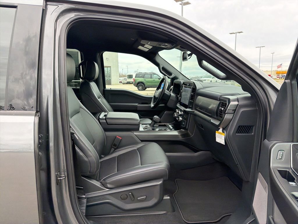 New 2025 Ford F150 Lariat w/ Equipment Group 501A Mid image 20