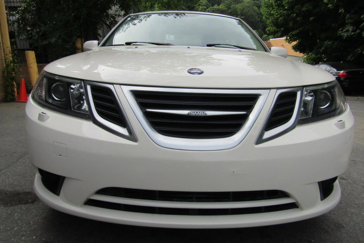 Used 2008 Saab 9-3 2.0T w/ Moonroof Package FWD image 21