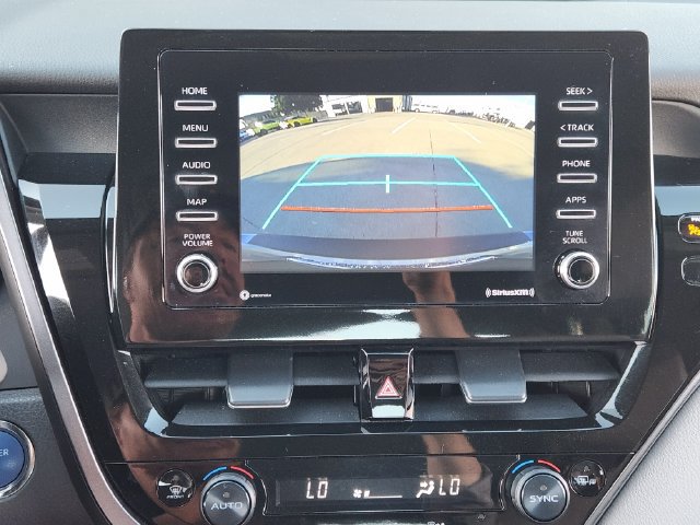 Used 2023 Toyota Camry SE FWD image 5