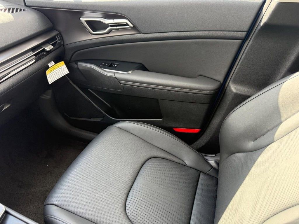 New 2026 Kia Sportage EX w/ EX Panorama Roof Package image 20