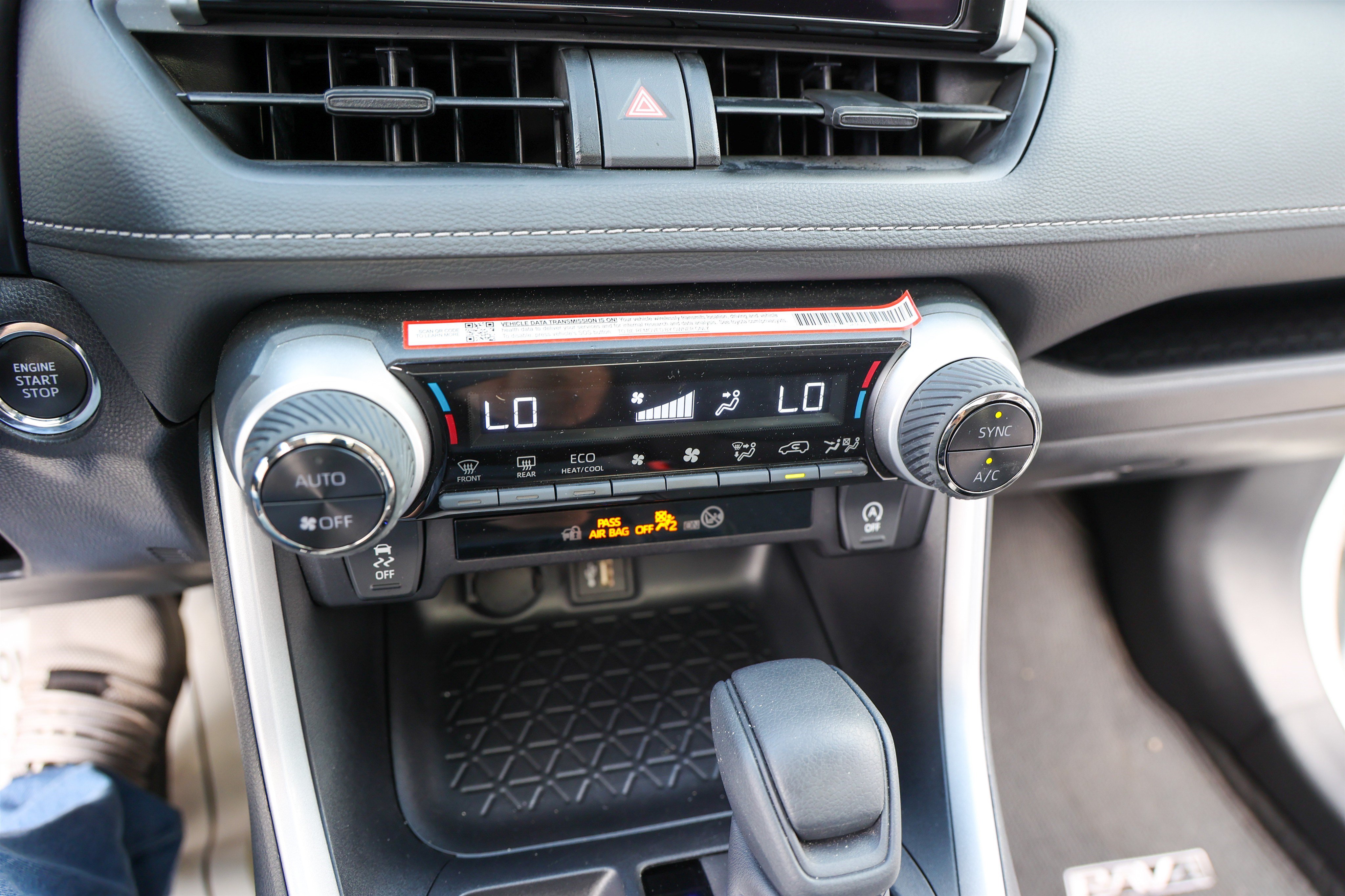 Certified 2025 Toyota RAV4 XLE w/ Convenience Package FWD image 23