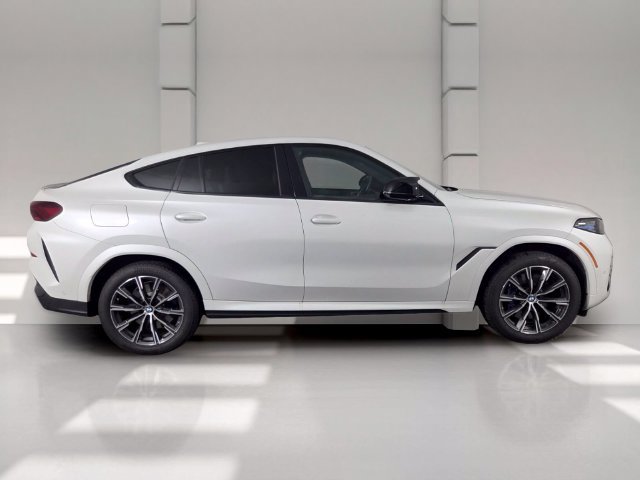 Used 2026 BMW X6 M60i AWD/4WD image 6