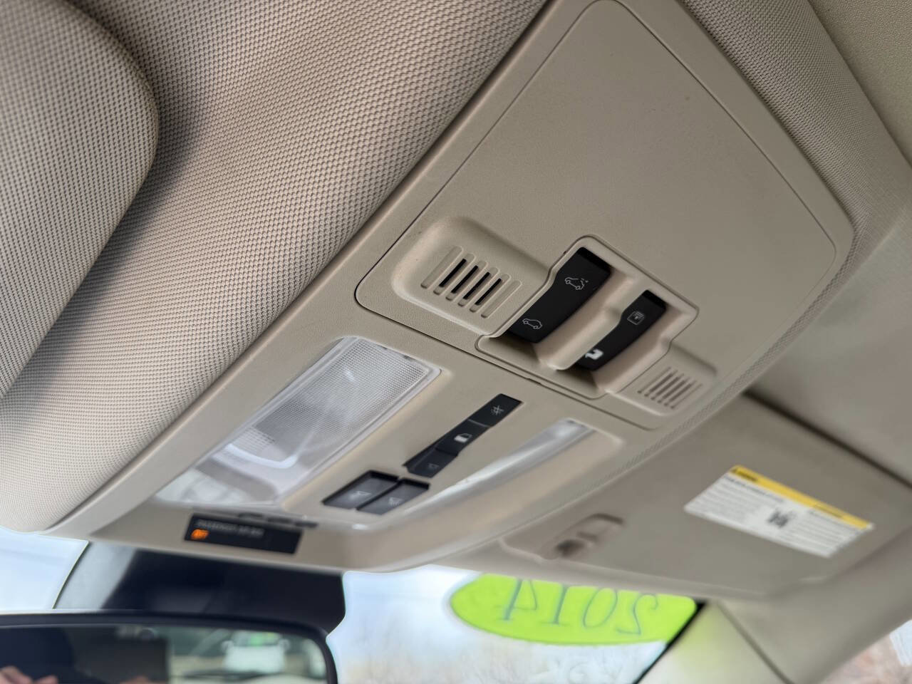 Used 2014 Cadillac SRX Performance w/ Driver Awareness Package AWD/4WD image 16