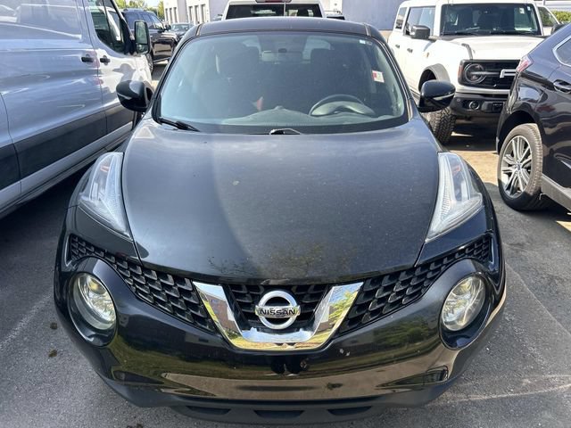 Used 2016 Nissan Juke SV FWD image 2