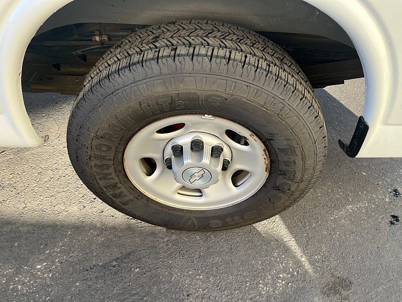 Used 2020 Chevrolet Express 2500 Extended w/ Communications Package image 11