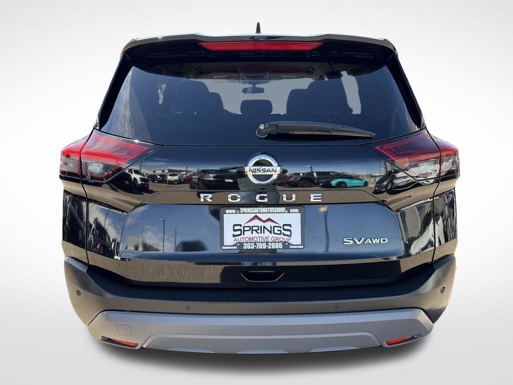 Used 2021 Nissan Rogue SV AWD/4WD image 4