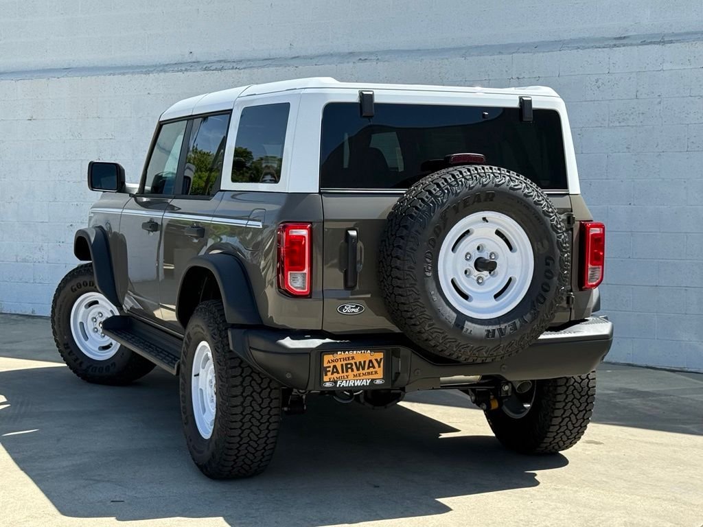 New 2026 Ford Bronco Heritage Edition AWD/4WD image 4