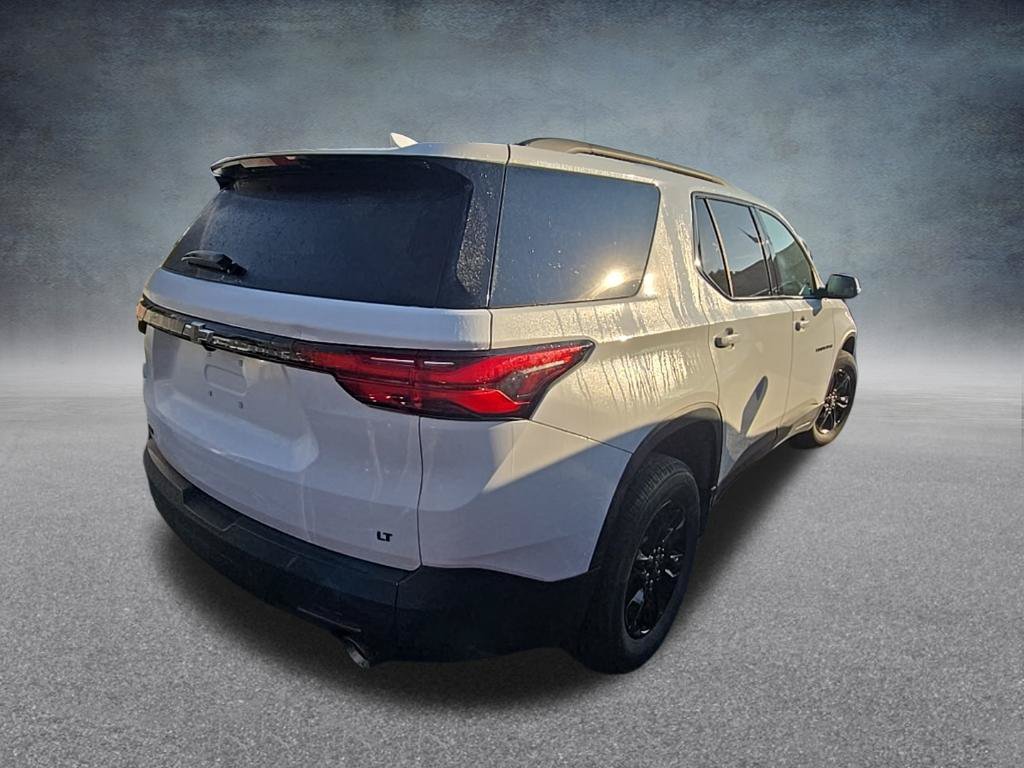 Used 2023 Chevrolet Traverse LT FWD image 4