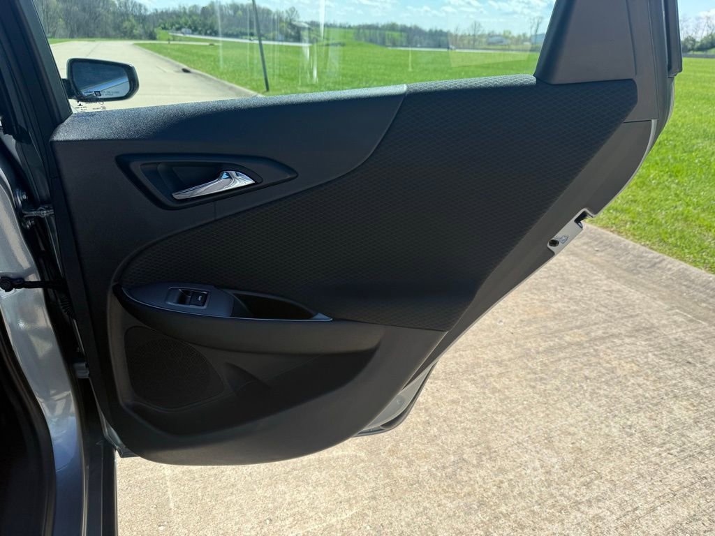 Used 2024 Chevrolet Malibu LT image 15