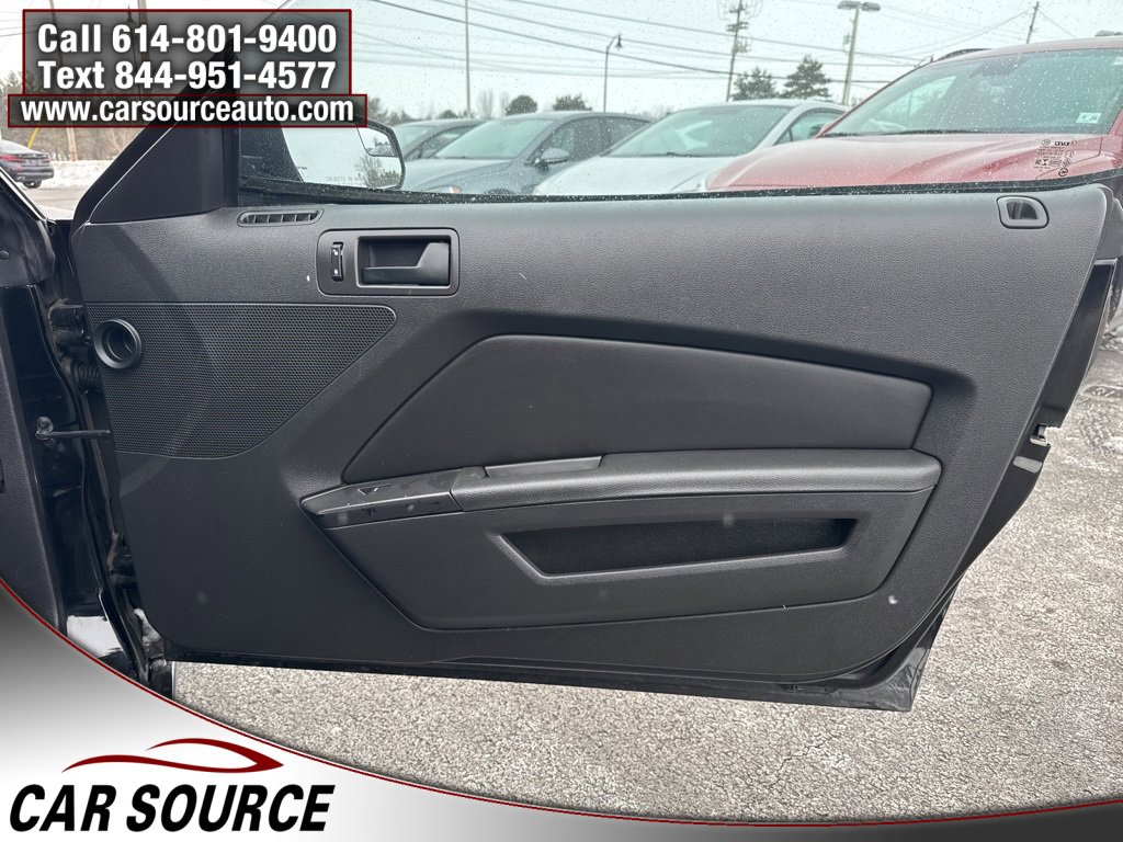 Used 2014 Ford Mustang Coupe image 23