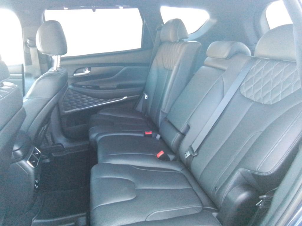 Certified 2023 Hyundai Santa Fe Calligraphy image 13