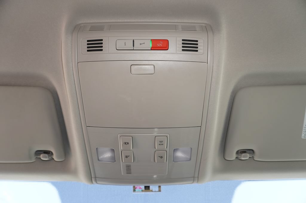 Used 2022 Volkswagen Taos SE FWD image 21