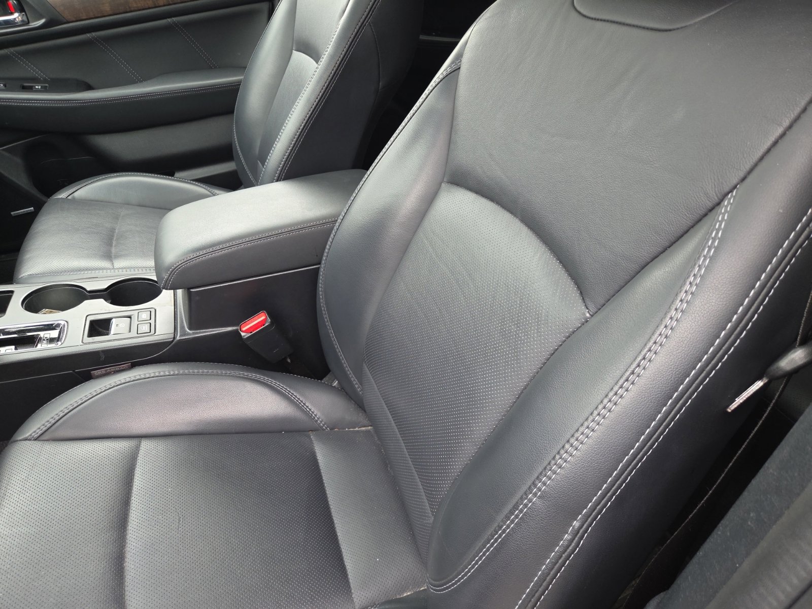 Used 2019 Subaru Outback 2.5i Limited AWD/4WD image 17