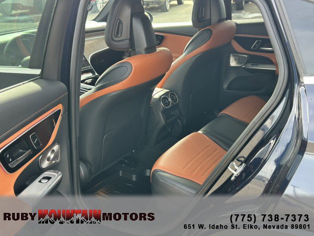 Used 2024 Mercedes-Benz GLC 300 4MATIC image 20