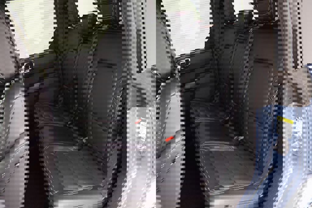 Used 2025 Ford Bronco Outer Banks image 12