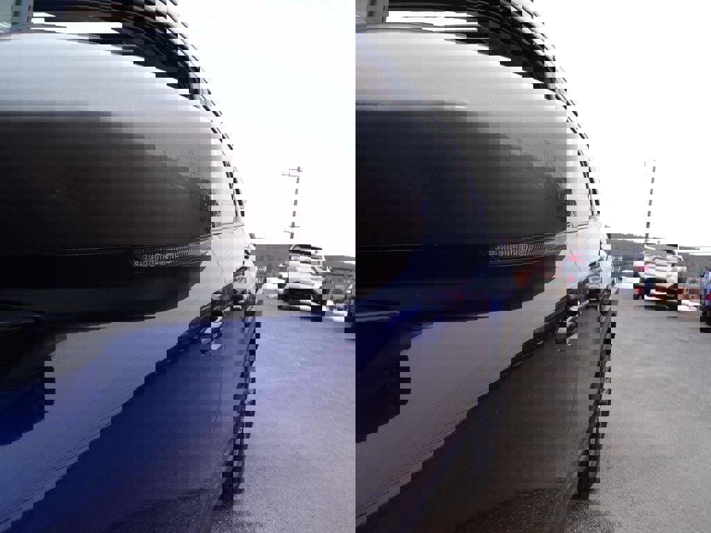 Certified 2025 Subaru Crosstrek 2.0i Premium image 3