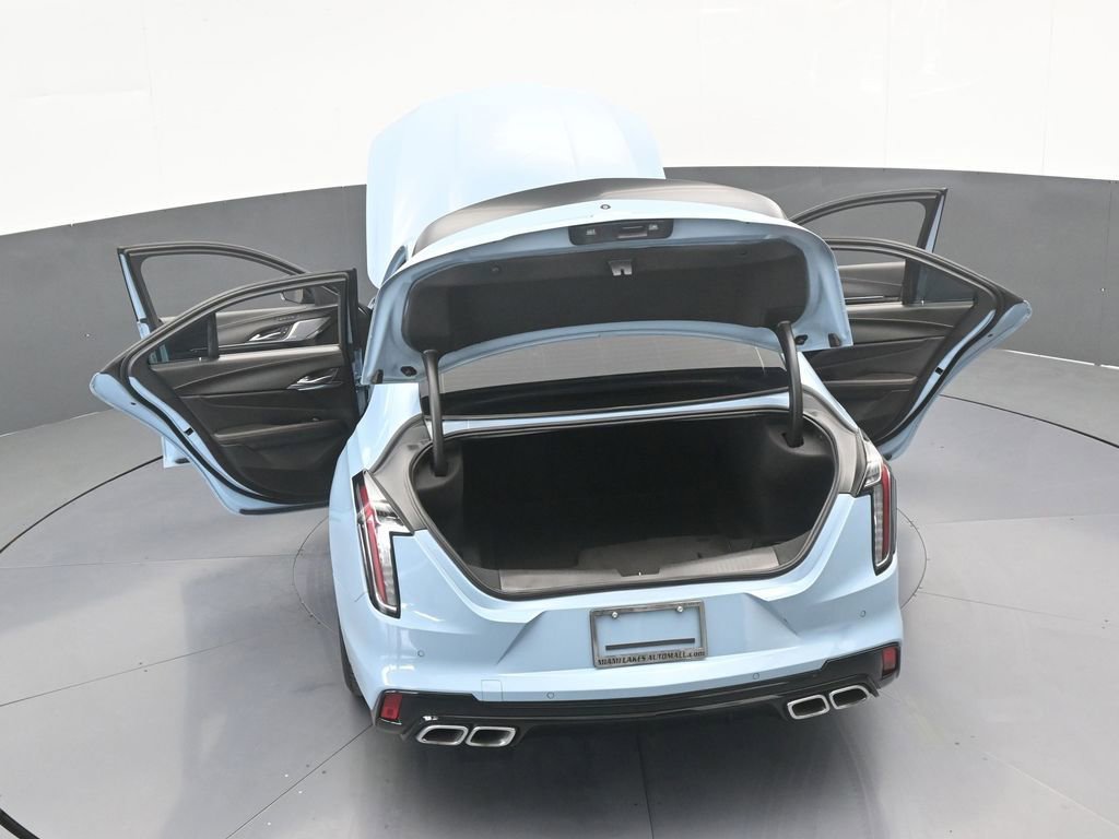 Used 2025 Cadillac CT4 V RWD image 67