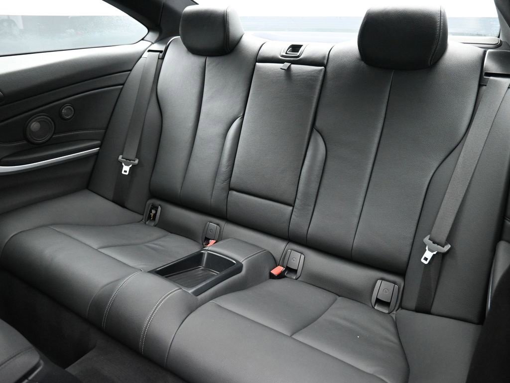 Used 2019 BMW 430i xDrive Coupe w/ M Sport Package image 19