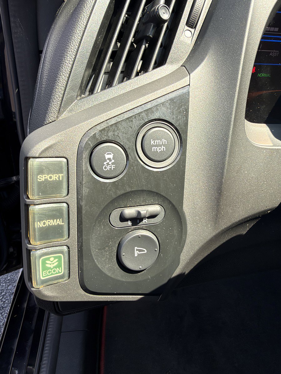Used 2015 Honda CR-Z EX image 15
