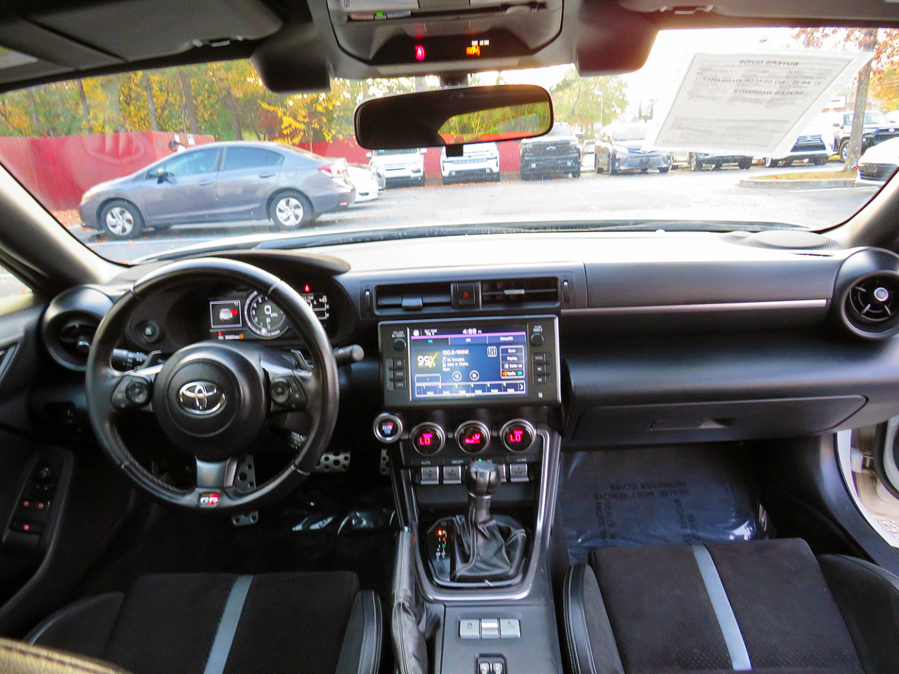 Used 2023 Toyota GR86 Premium image 19