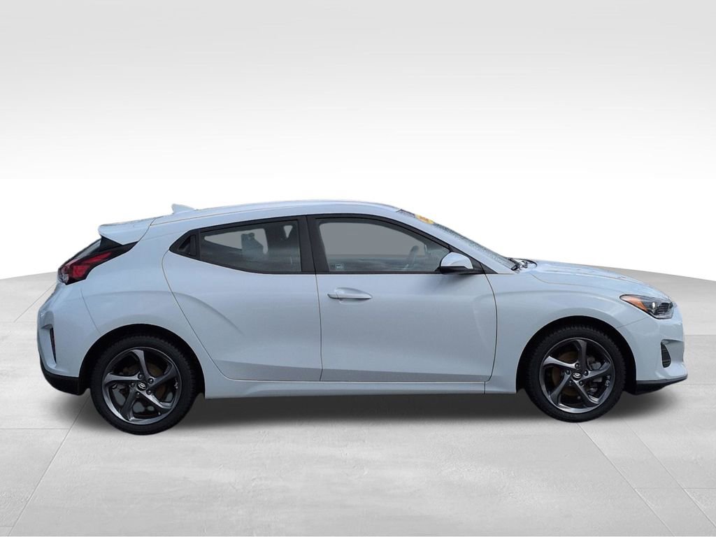 Used 2020 Hyundai Veloster 2.0 image 5
