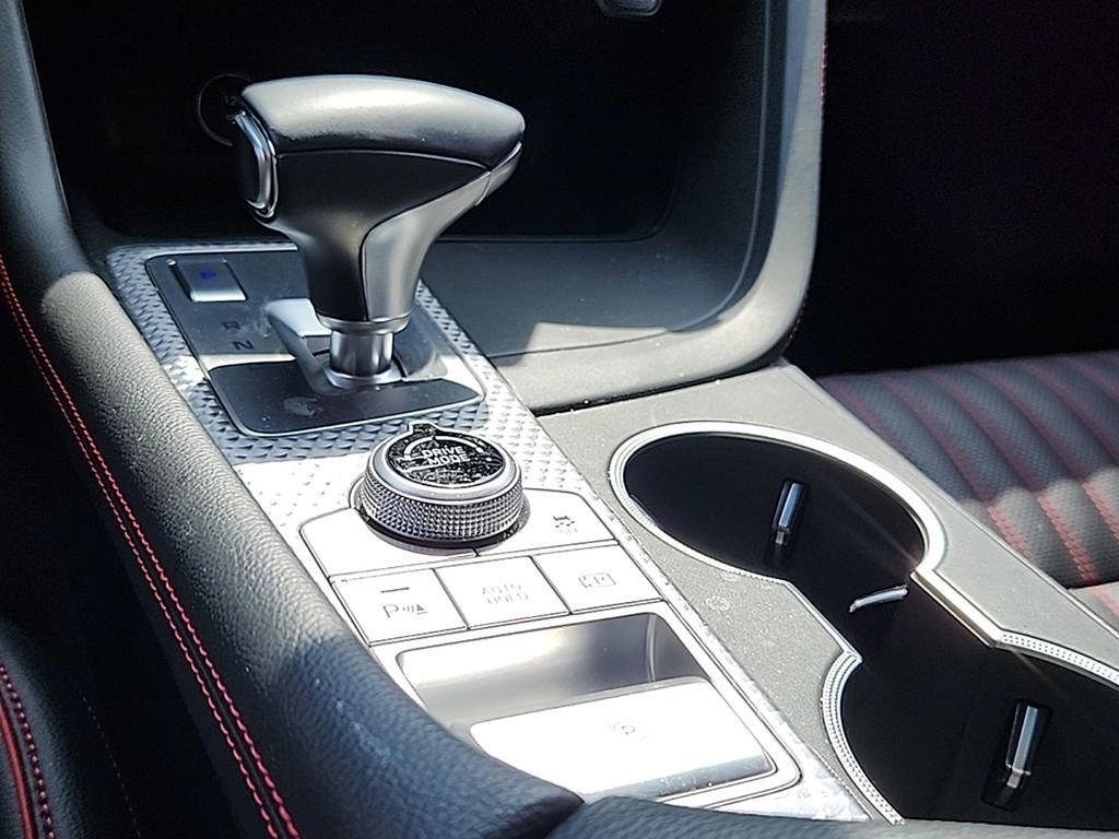 Used 2023 Genesis G70 2.0T w/ Sport Prestige Package image 14