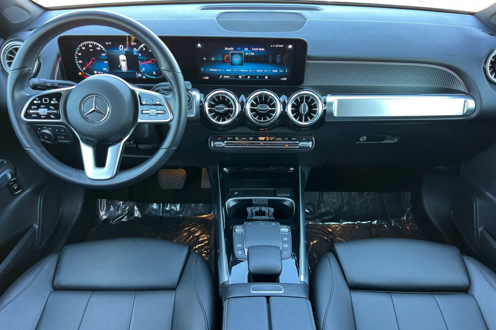 Certified 2023 Mercedes-Benz GLB 250 4MATIC image 3