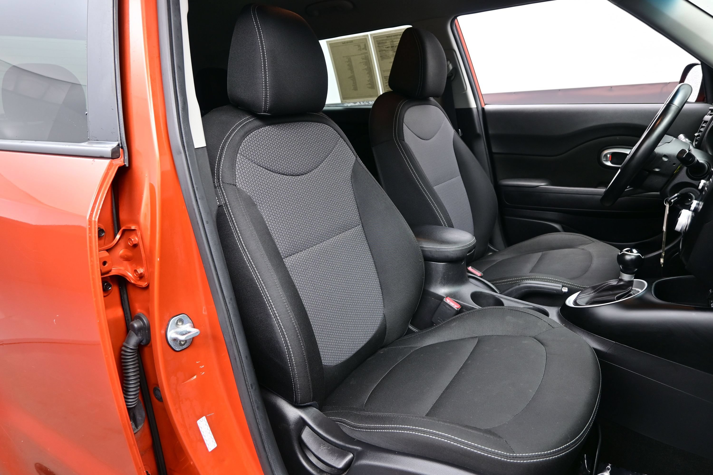 Used 2019 Kia Soul + FWD image 12