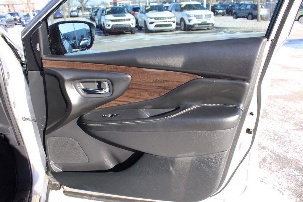 Used 2019 Nissan Murano Platinum image 22