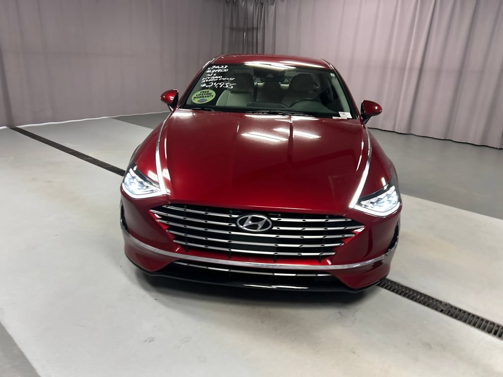 Used 2023 Hyundai Sonata SEL FWD image 2
