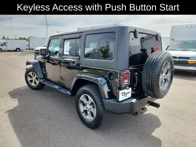 Used 2018 Jeep Wrangler Unlimited Sahara AWD/4WD image 2
