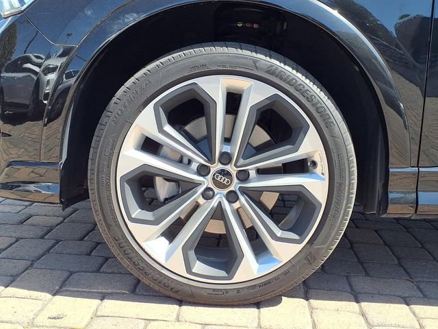 Used 2022 Audi Q3 2.0T Premium Plus w/ Premium Plus Package image 9