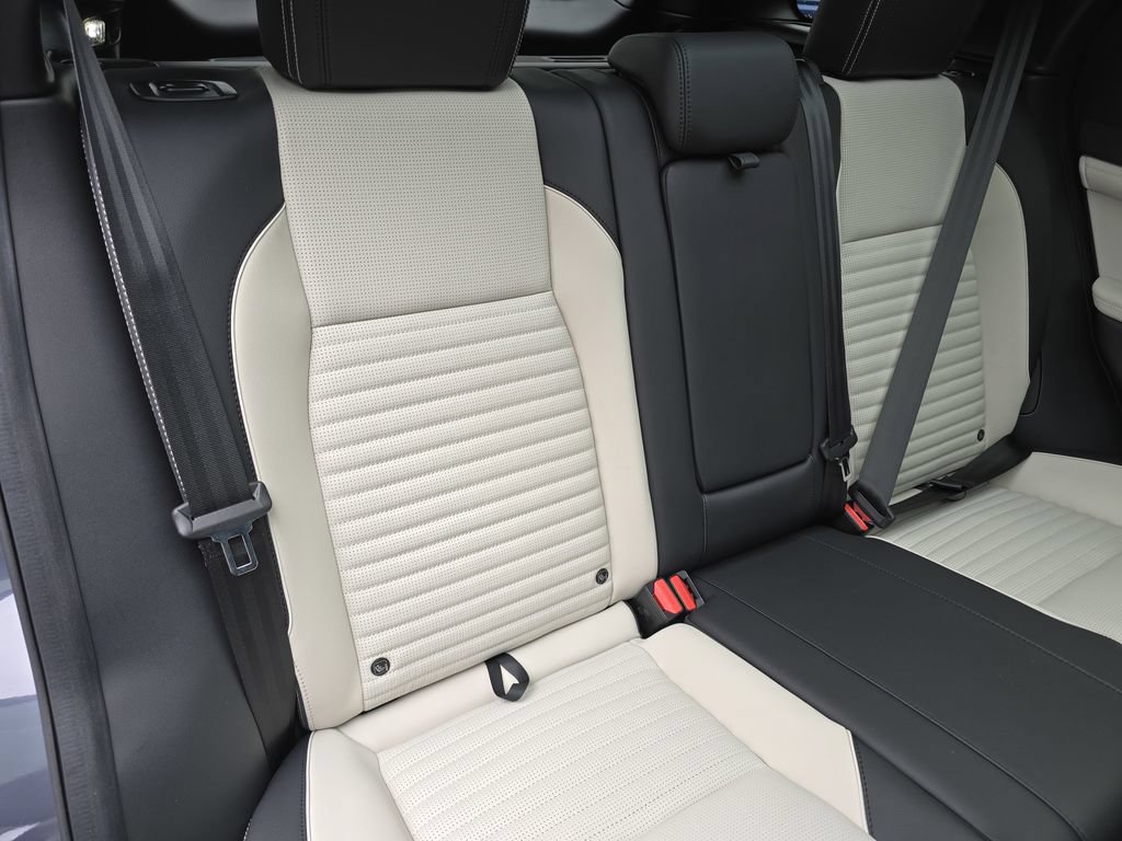 New 2025 Land Rover Discovery Sport Dynamic SE AWD/4WD image 20