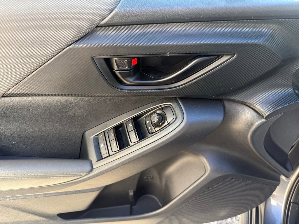 Used 2024 Subaru Crosstrek 2.0i Premium AWD/4WD image 12