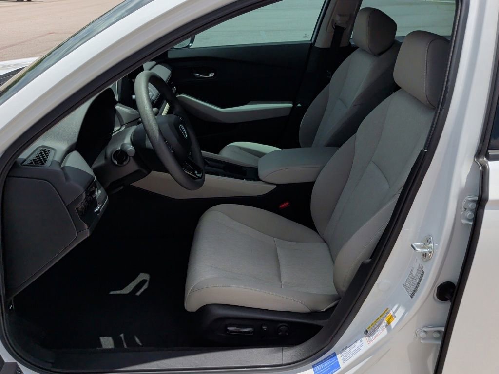 Used 2026 Honda Accord SE image 12