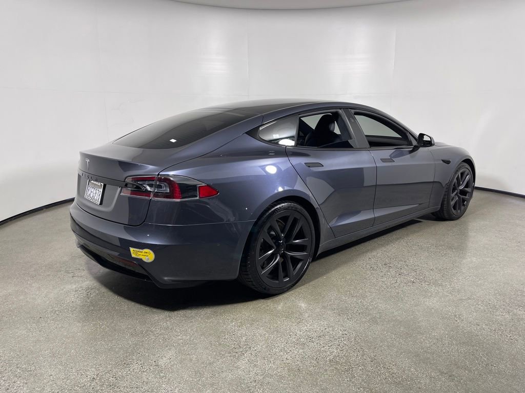 Used 2022 Tesla Model S image 3