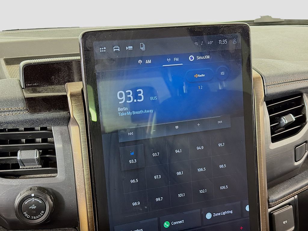 Used 2024 Ford F150 Lightning Lariat image 39