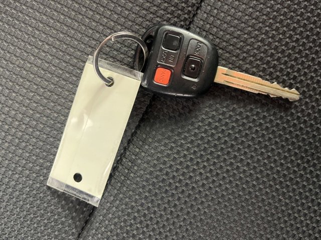 Used 2013 Toyota FJ Cruiser 4WD image 16