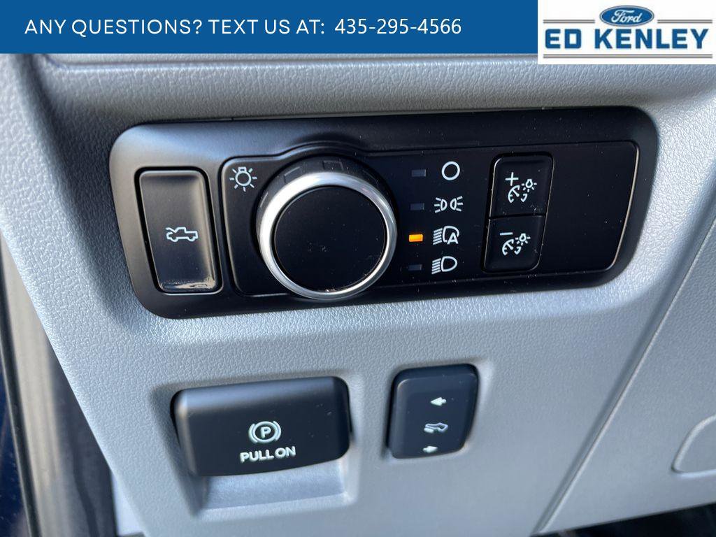 Used 2025 Ford F150 Lightning Flash image 25